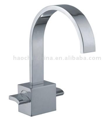  Fashion Double Handle Basin Faucet ( Fashion Double Handle Basin Faucet)