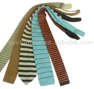  Silk Knitted Necktie (Cravate en tricot de soie)