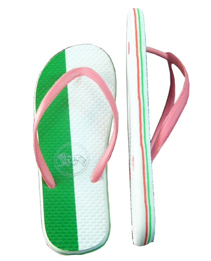  Beautifully-designed Rubber Slippers ( Beautifully-designed Rubber Slippers)
