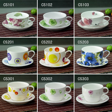  Porcelain Cup And Saucer (Фарфоровая чашка и блюдце)