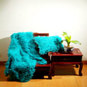  Synthetic Fur Cushion and Throw (Fourrure synthétique Coussin et Throw)