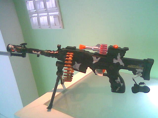  Toy Gun (Toy Gun)