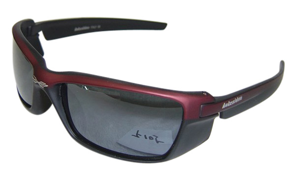  Sunglasses ()