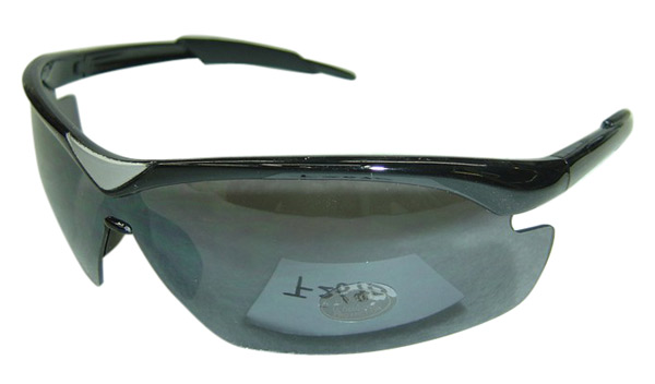  Sunglasses ()