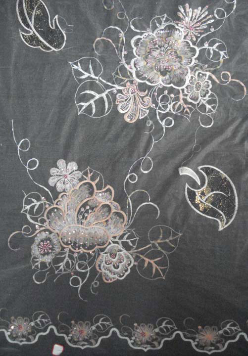  Metallic Tulle with MHS + 5 Tone Embroidery and Spangle ( Metallic Tulle with MHS + 5 Tone Embroidery and Spangle)