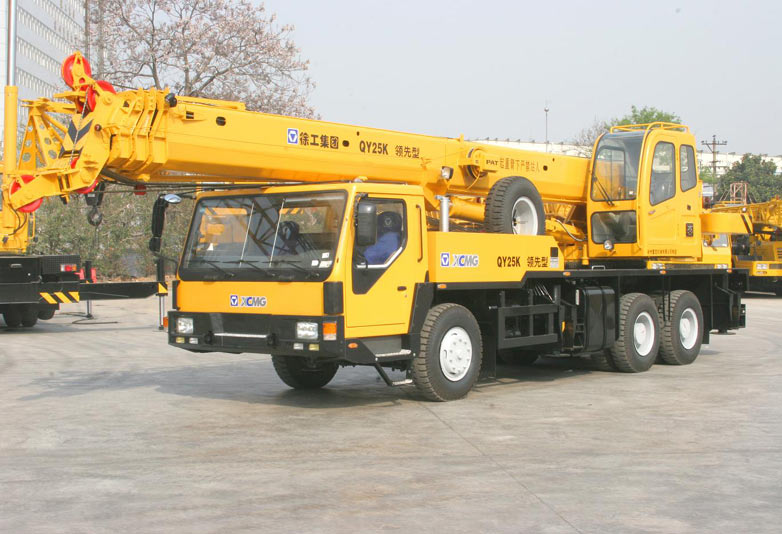  Truck Crane (QY25K) (Truck Crane (QY25K))