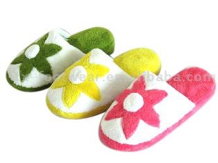  Ladies` Slippers