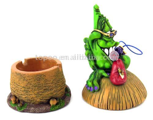  Novelty Ash Tray
