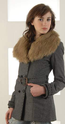  Ladeis` Coat