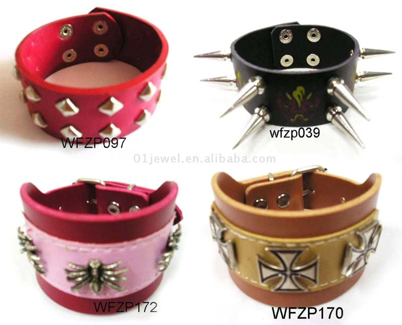  Leather Bracelet (Bracelet en cuir)