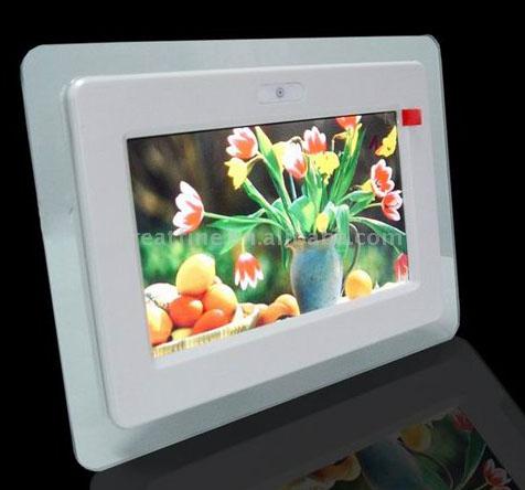  7" Digital Photo Frame (7 "Cadre Photo Numérique)