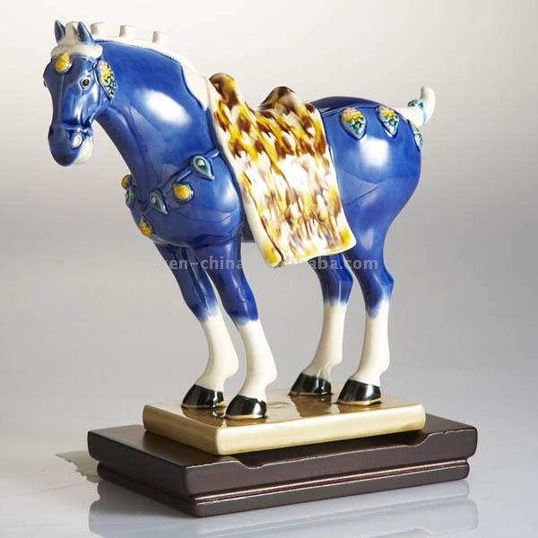  Unique Handmade Horse (Tang Dynasty) (Верховая уникальной ручной работы (династия Тан))