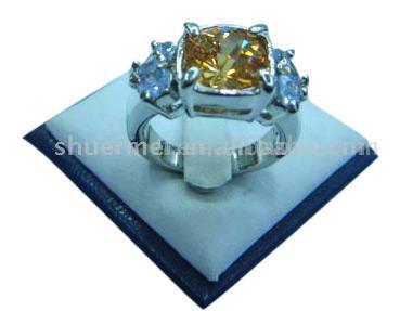 Diamond Ring (Diamond Ring)