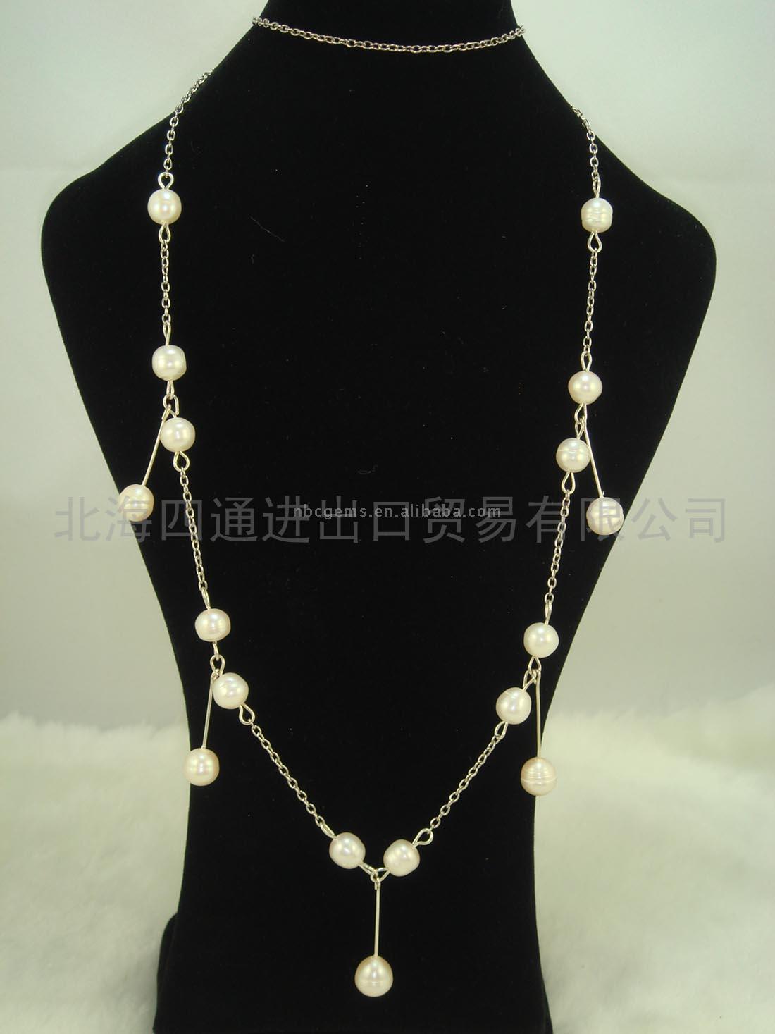  Pearl Necklace (Perlenkette)