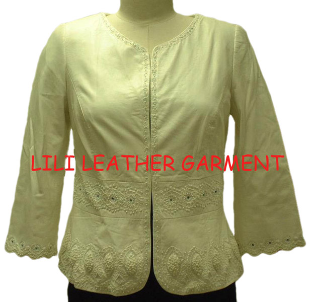  Ladies` Lamb Nappa Jacket with Embroidery ()