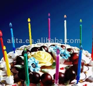  Birthday Color Flame Candle (Couleur flamme d`une bougie d`anniversaire)