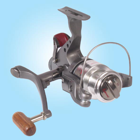 Medium Baitrunner Fishing Reel (Medium Baitrunner Fishing Reel)
