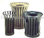  Outdoor Dustbin (Outdoor Poubelle)