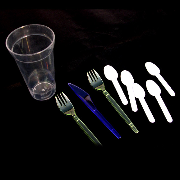  Plastic Tableware ( Plastic Tableware)