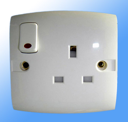  13A 1-Gang Double Pole Switched Socket with Neon Indicator ( 13A 1-Gang Double Pole Switched Socket with Neon Indicator)
