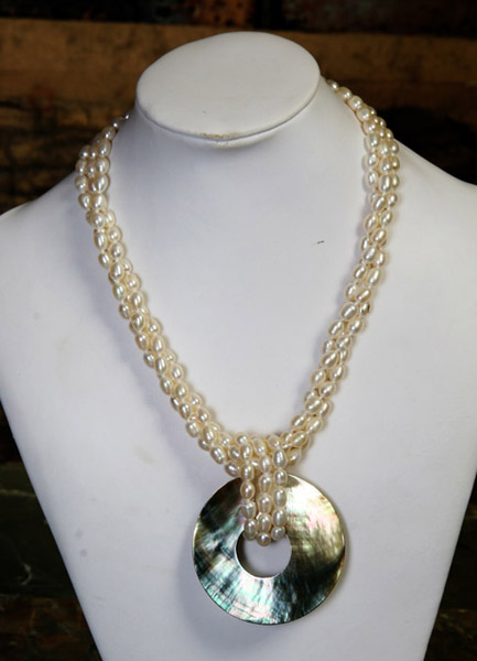  Pearl Necklace (Pearl Necklace)