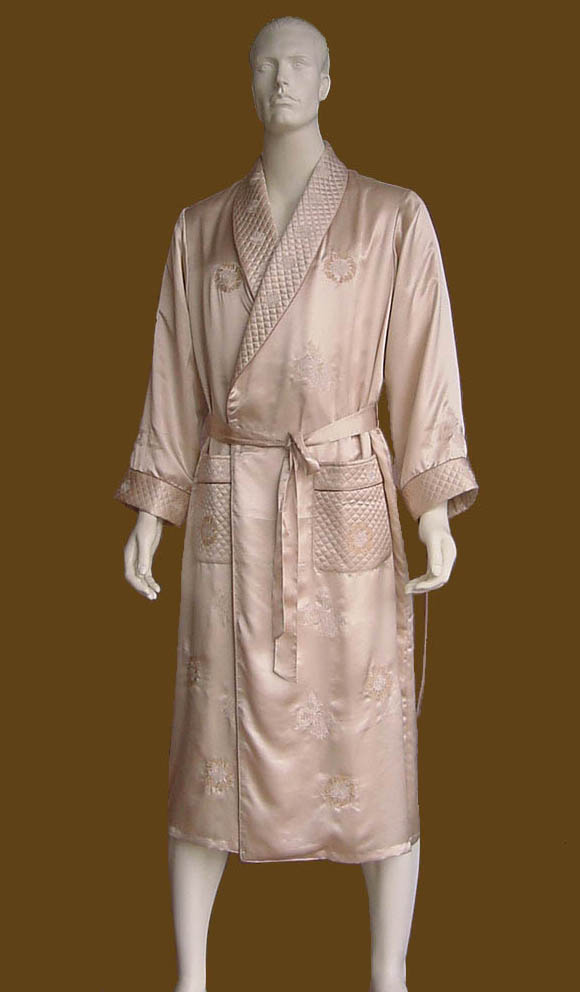  Silk Pajamas (Silk Pajamas)