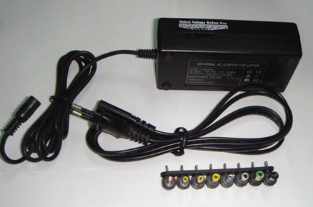 70W Universal Laptop AC Adapter (70W Universal Laptop AC Adapter)