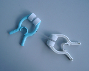  Nose Clip (Pince-nez)