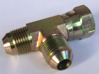  6602 Male Straight Thread to Swivel Tee