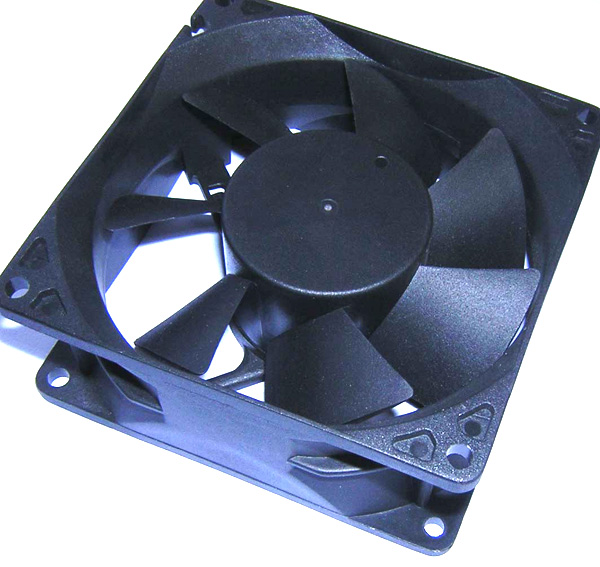  DC8038 Fan (DC8038 вентилятора)