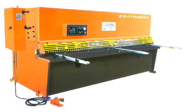  Hydraulic Swing Beam Shears (QC12Y Series) (Hydraulische Swing Beam Shears (QC12Y Series))