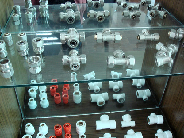  Brass Fitting / Plastic Fitting ( Brass Fitting / Plastic Fitting)