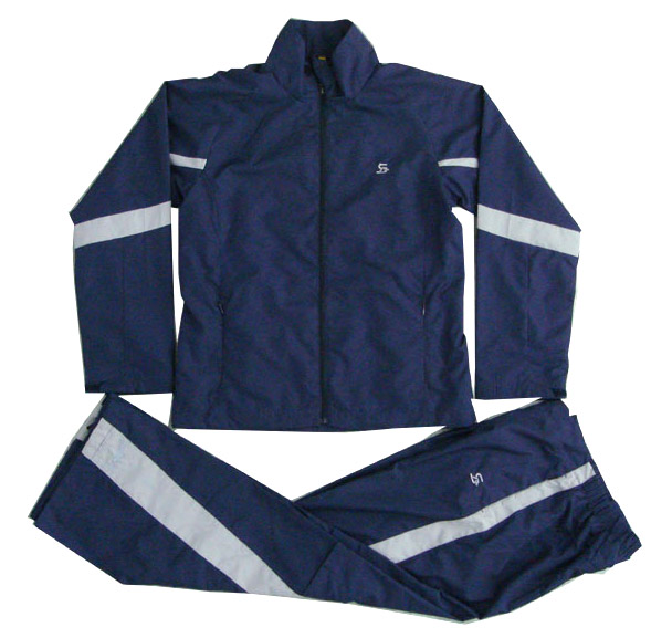  Sports Suit (Спортивный костюм)