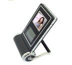  1.4" Digital Photo Frame with Clock (1,4 "Digitaler Bilderrahmen mit Uhr)