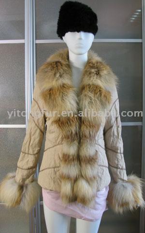  Padding Jacket with Fox Fur Trim (Padding Veste avec Fox Fur Trim)