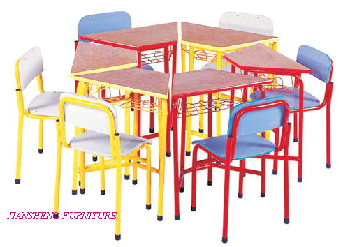  Kid`s Desk & Chair ( Kid`s Desk & Chair)