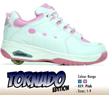  Roller Shoes (Pink) ( Roller Shoes (Pink))