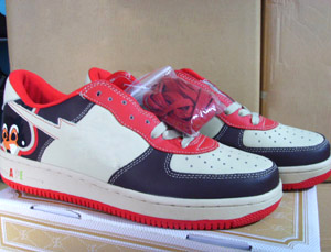  Sports Shoes ( Sports Shoes)