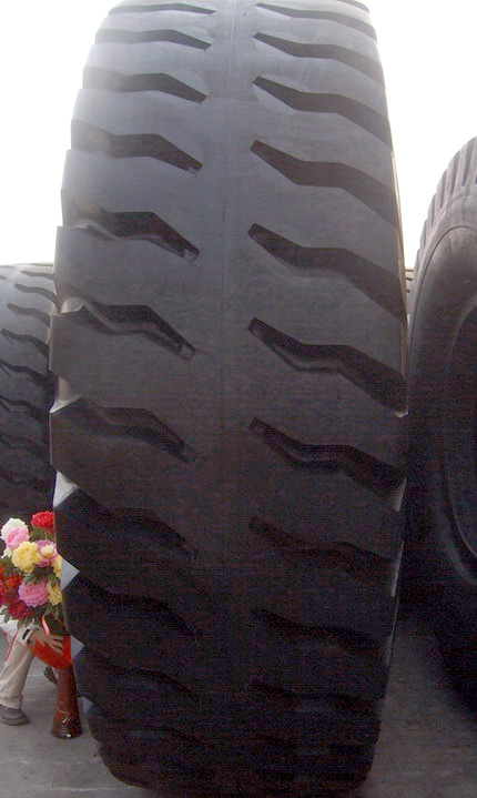  Mining OTR Tire E3 or E4(40.00-57, 36.00-51, 33.00-51, 27.00-49) (Горное OTR шины E3 и E4 (40.00-57, 36.00-51, 33.00-51, 27.00-49))