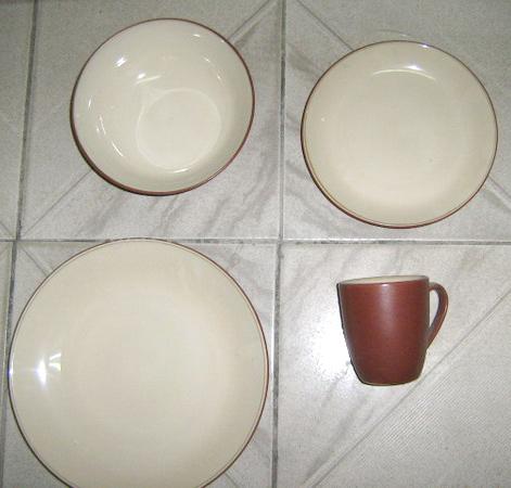  Stoneware Dinnerware (Stoneware Посуда)