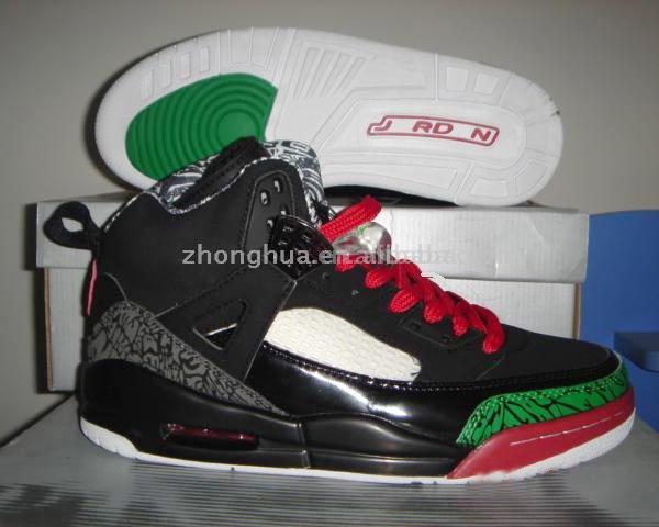  Sports Shoes ( Sports Shoes)