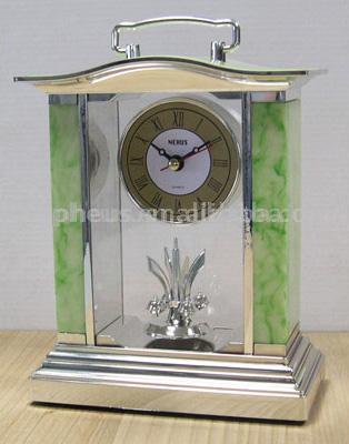  Table Clock (Horloge de table)