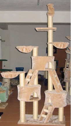  Plush Cat Scratching Tree