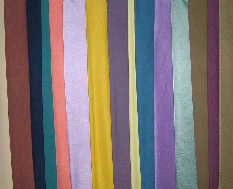  Silk Fabric ()