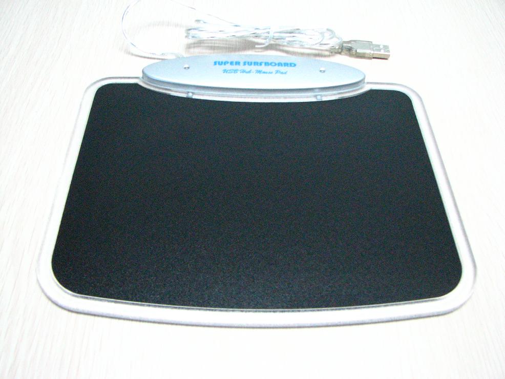  4 Ports USB Hub Mouse Pad ( 4 Ports USB Hub Mouse Pad)