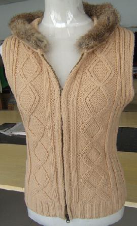  Knitwear with Fur ( Knitwear with Fur)