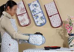  KY00206 Oven Glove