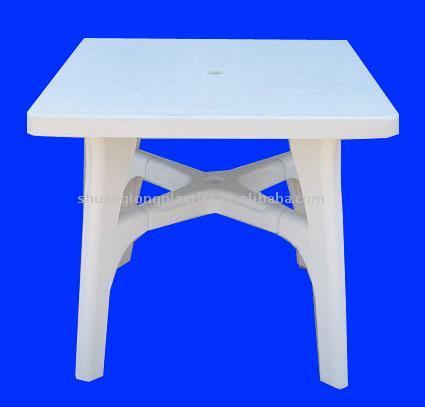  Plastic Table (Стол пластиковый)