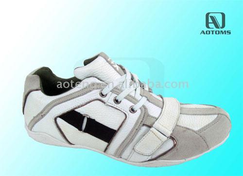  Sports Shoes ( Sports Shoes)