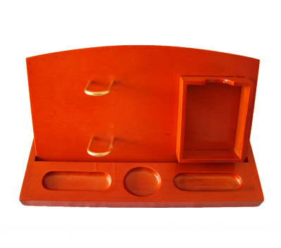  Wooden Calendar Stand (Stand en bois Calendrier)